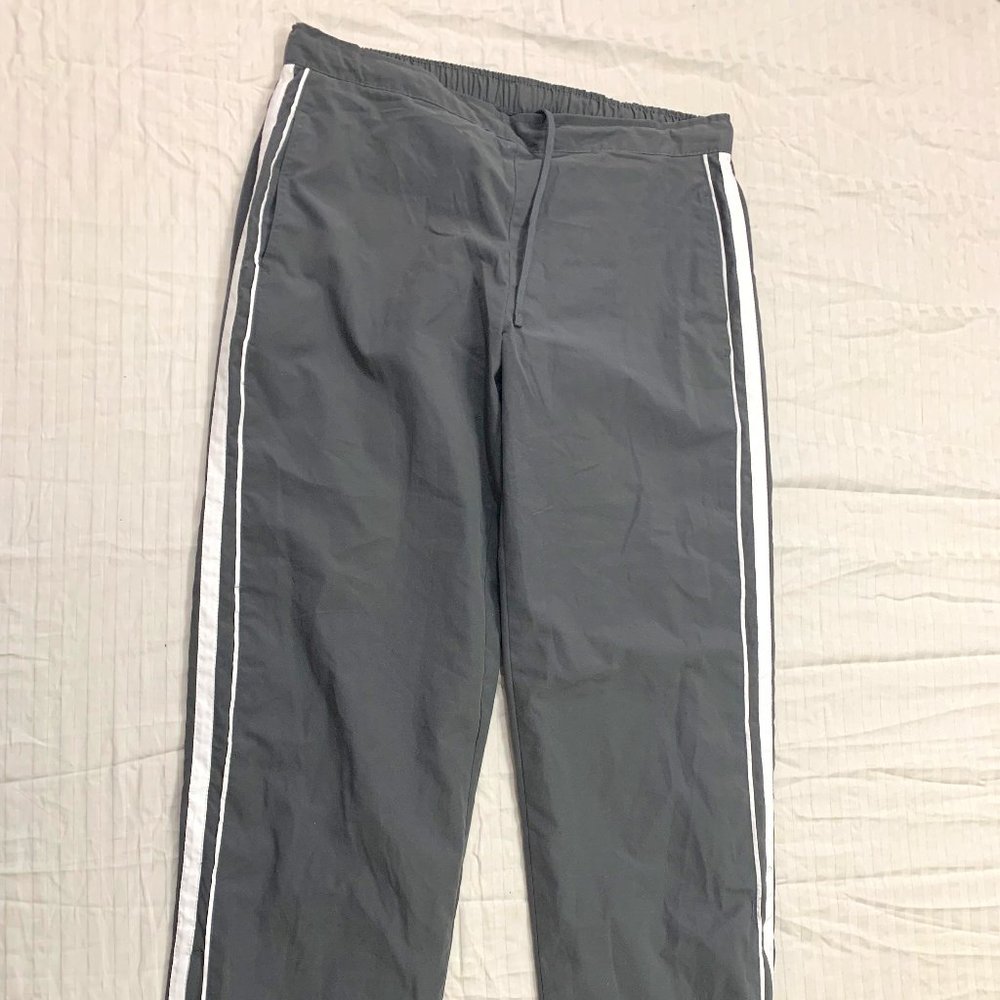 🍎🍎🍎  CHEETAH WOMENS ATHLETIC PANTS SIZE M 🍎🍎🍎